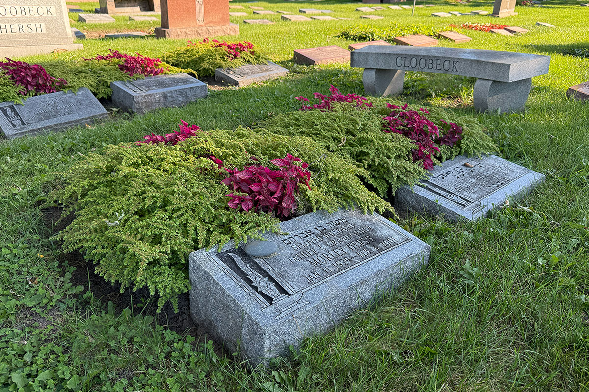 Westlawn Mausoleum Floral Programs